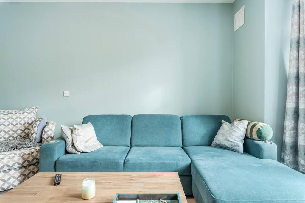 Apartamento Dublin Jacuzzi Escape Exterior foto